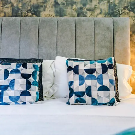 Lägenhet The Gatsby In Harrogate 3 Bedrooms - Parking