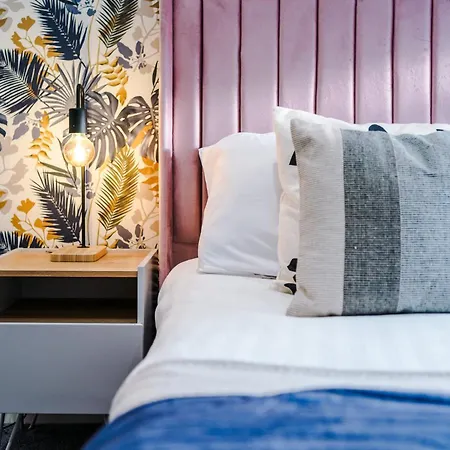 The Gatsby In 3 Bedrooms - Parking Апартаменты *