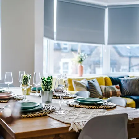 The Gatsby In Harrogate 3 Bedrooms - Parking Daire Harrogate