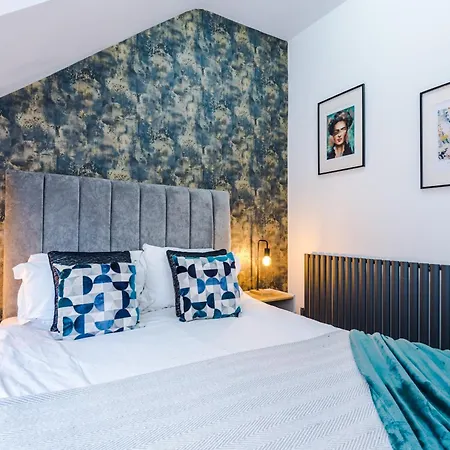 Lägenhet The Gatsby In Harrogate 3 Bedrooms - Parking *