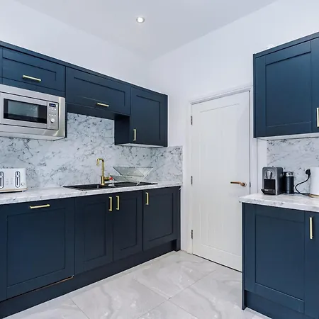 The Gatsby In Harrogate 3 Bedrooms - Parking Daire *