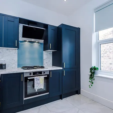 Lägenhet The Gatsby In Harrogate 3 Bedrooms - Parking *