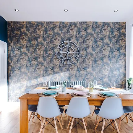 The Gatsby In Harrogate 3 Bedrooms - Parking Daire Harrogate