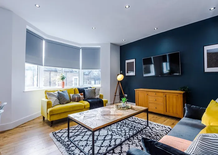 Gatsby House - Parking & Pool Table דירה הרוגייט