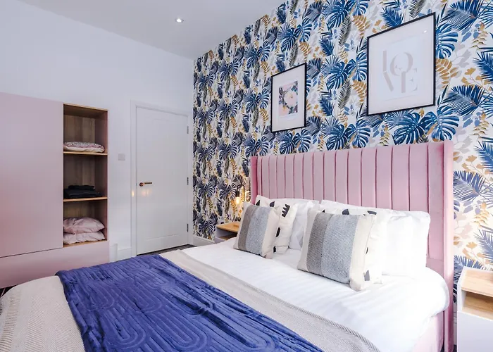 Gatsby House - Parking & Pool Table * Harrogate