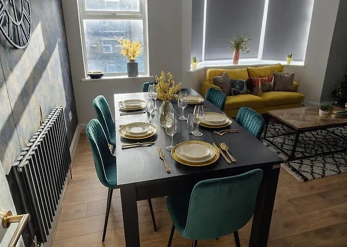 Gatsby House - Parking & Pool Table Harrogate