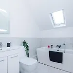 The Gatsby In 3 Bedrooms - Parking *